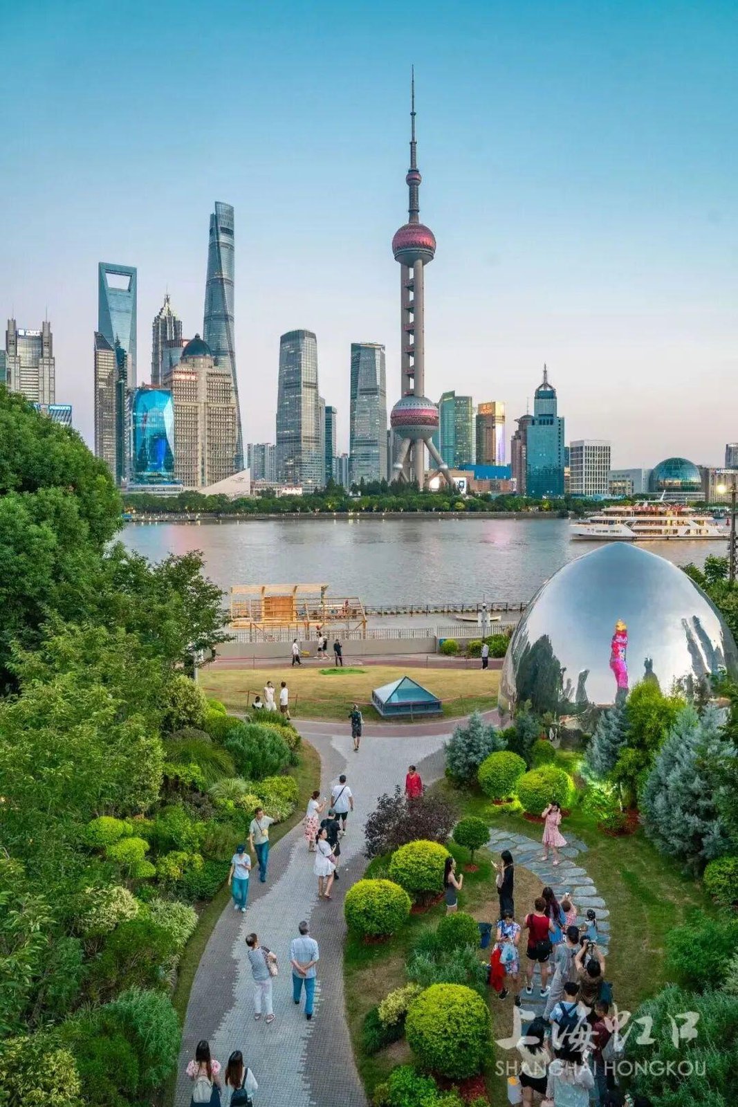 北外滩滨江绿地小巨蛋 参考图 1